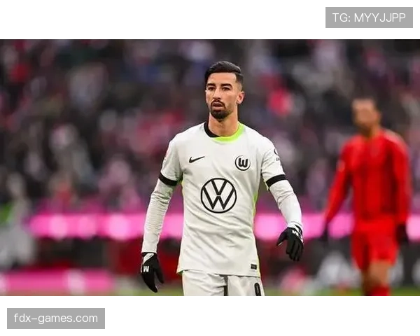 德甲转会市场再掀波澜：新星签约与续约助力球队实力升级