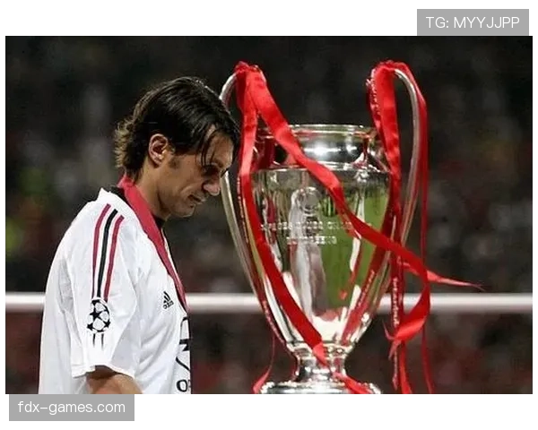 马尔蒂尼迎来职业生涯巅峰，闪耀赛场铸就传奇后卫