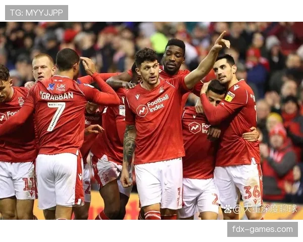 进攻依然华丽，但防守持续失衡：热刺的矛盾